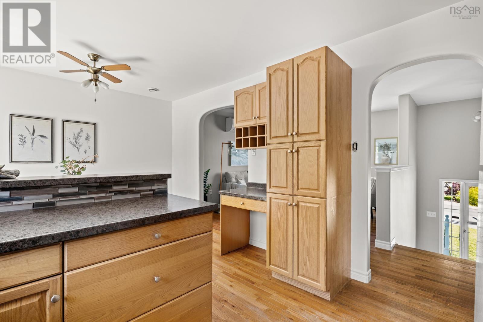 112 James Street - 13