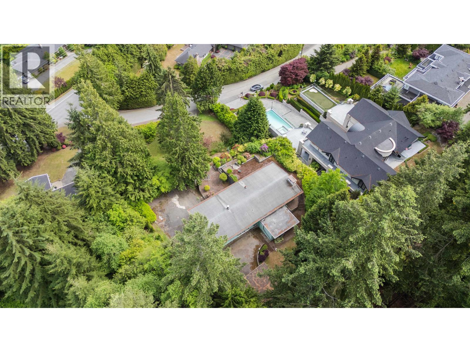 195 NORMANBY CRESCENT, West Vancouver