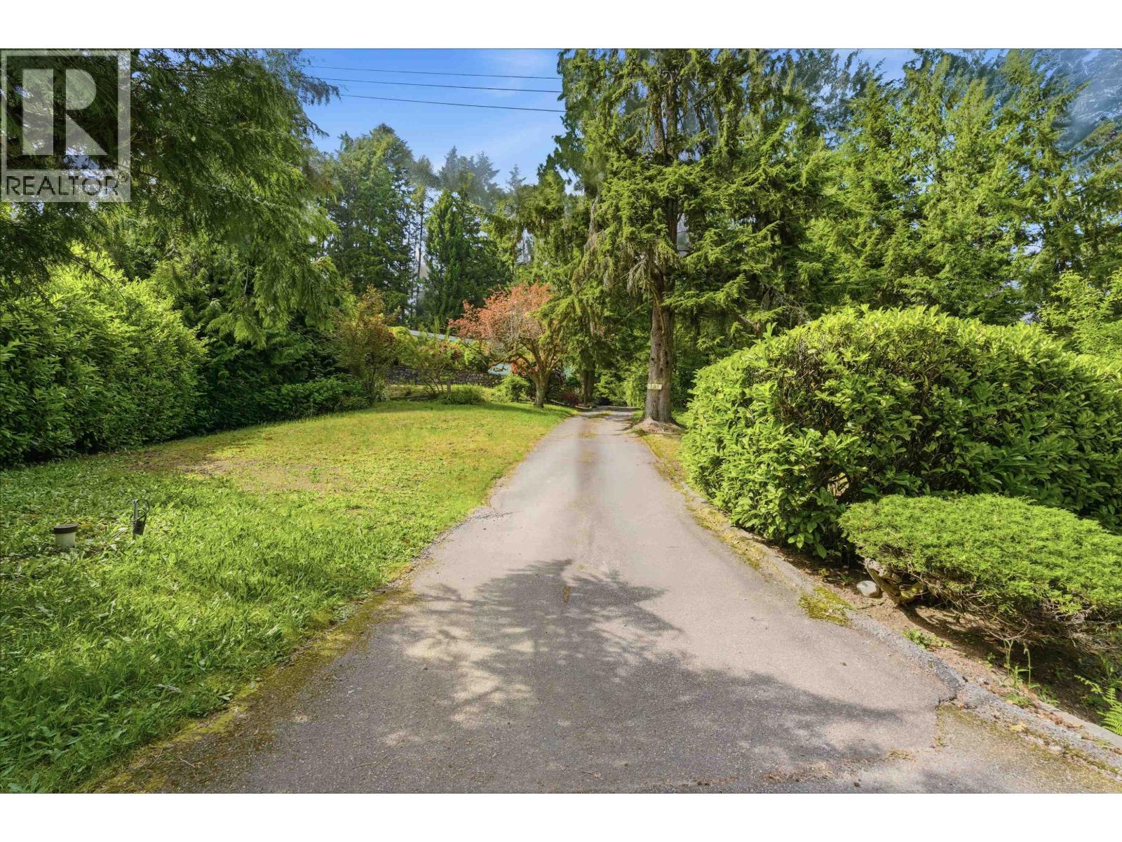 195 NORMANBY CRESCENT, West Vancouver