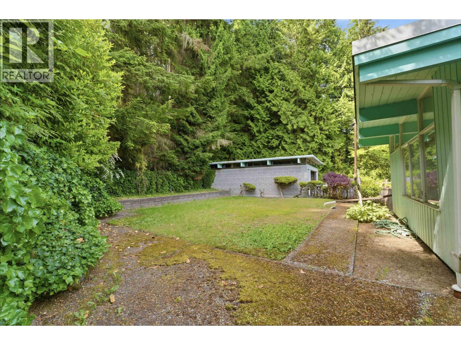 195 NORMANBY CRESCENT, West Vancouver