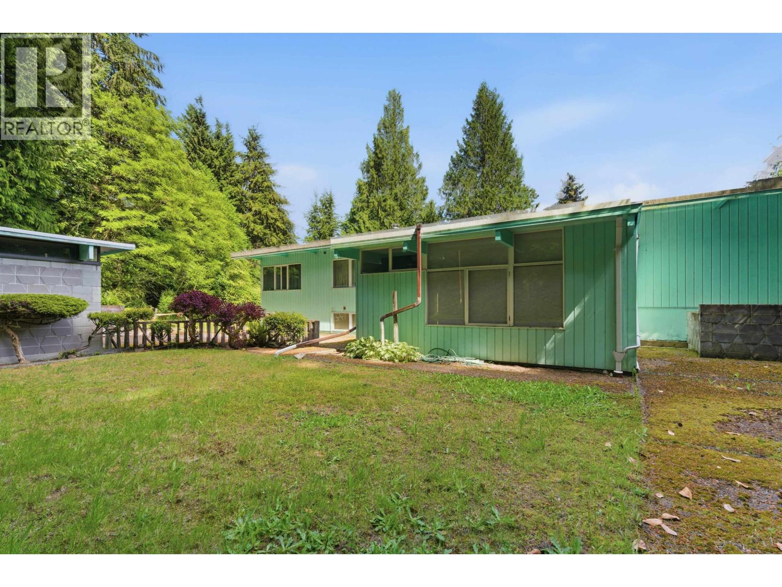 195 NORMANBY CRESCENT, West Vancouver