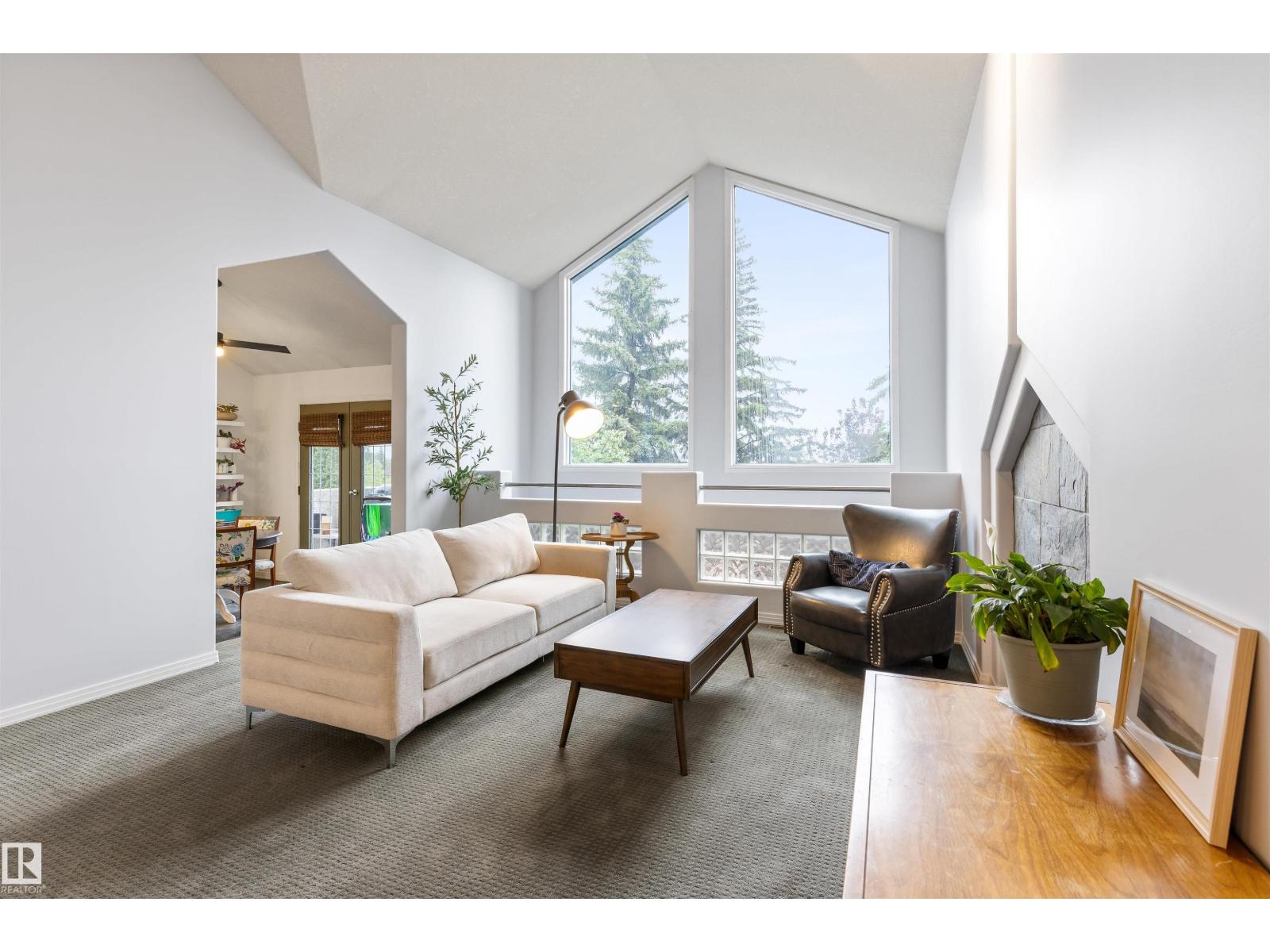 10 EVEREST CR — photo 11