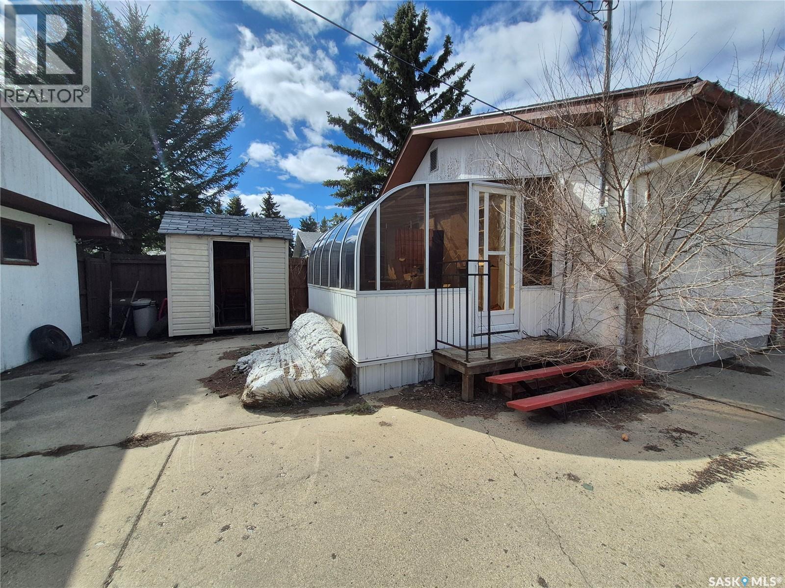 225 1st AVENUE - 53