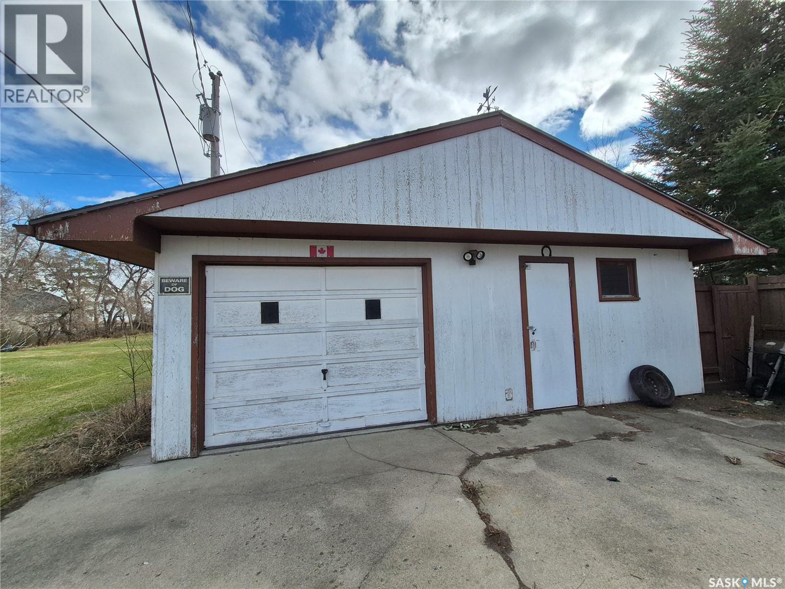 225 1st AVENUE - 71