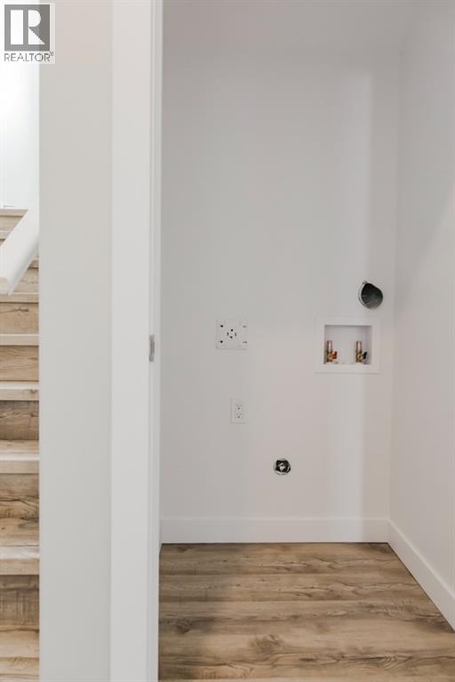 9825 96 Avenue - 16