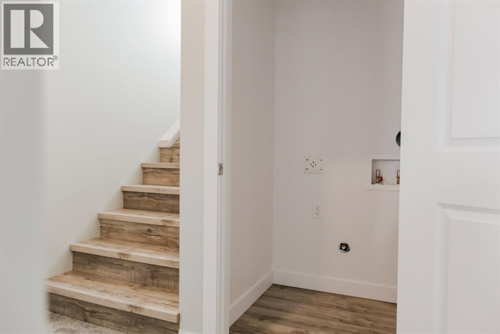 9825 96 Avenue - 17