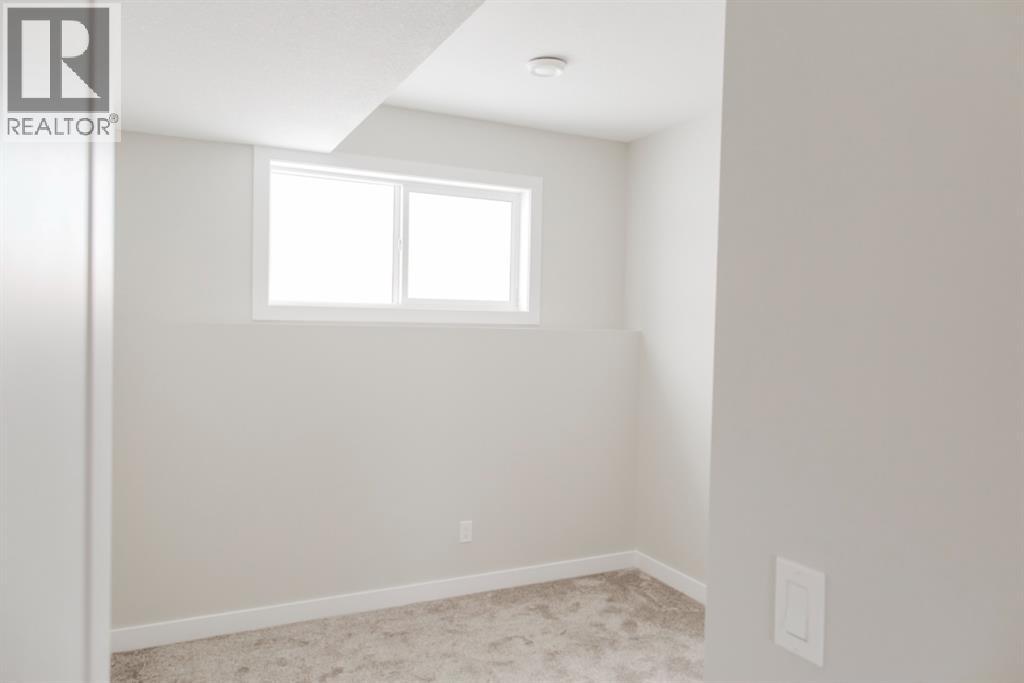 9825 96 Avenue - 25