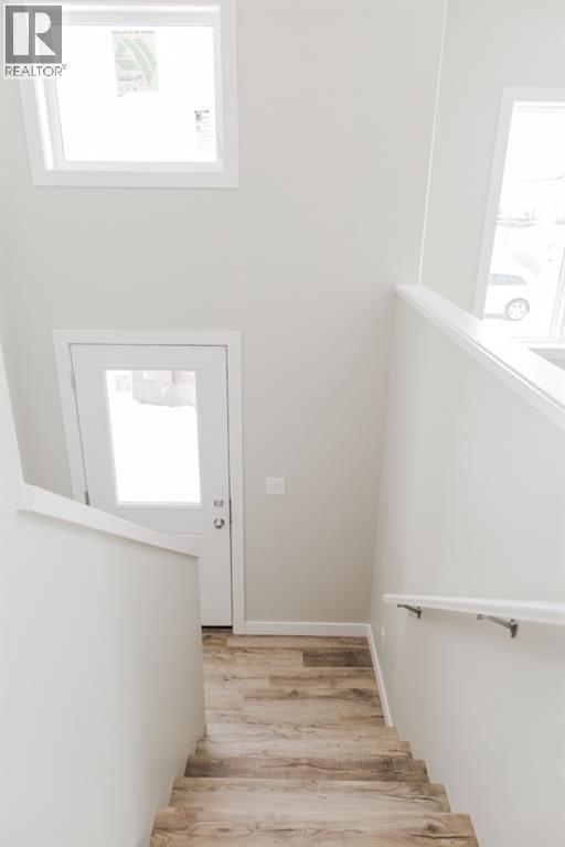 9825 96 Avenue - 28