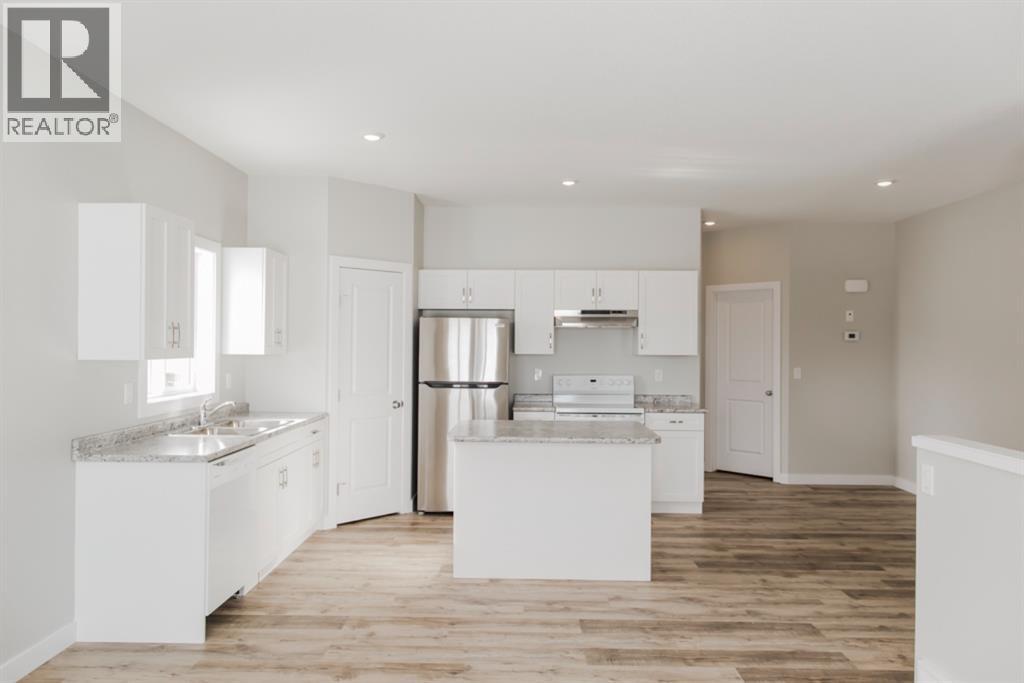 9825 96 Avenue - 5