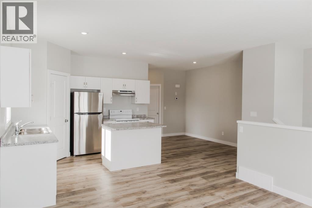 9825 96 Avenue - 6