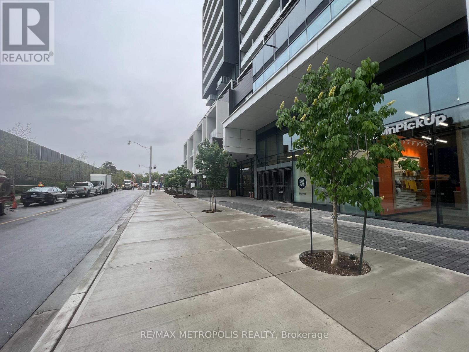 #2003W 225 SUMACH STREET - 9
