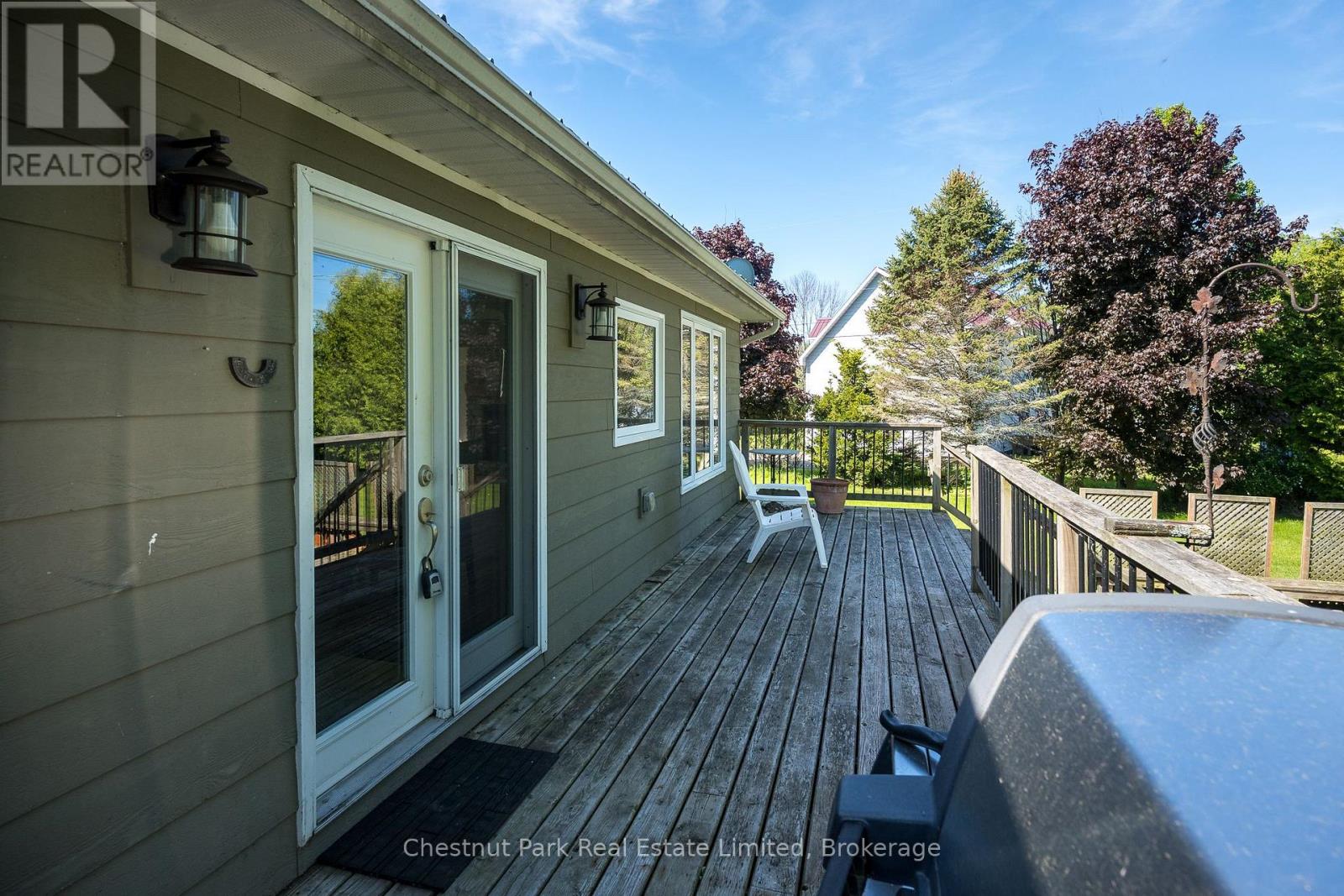 27 CARMANS LANE - 8