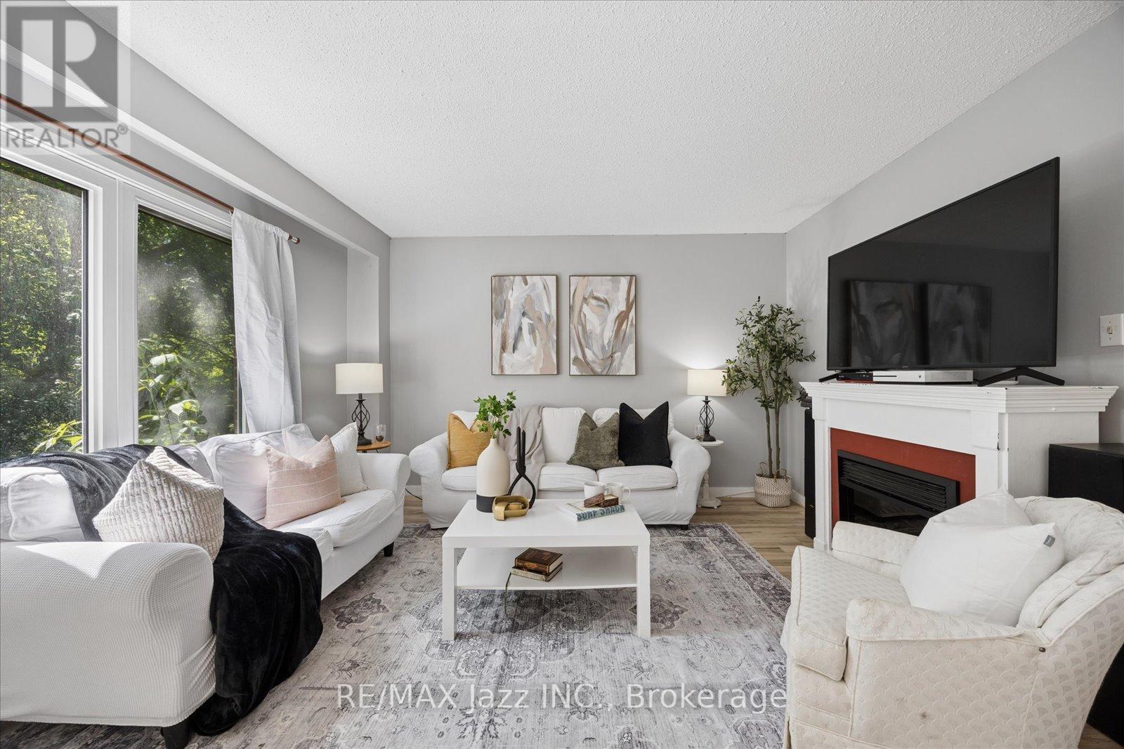 737 GREENOCH COURT - 10