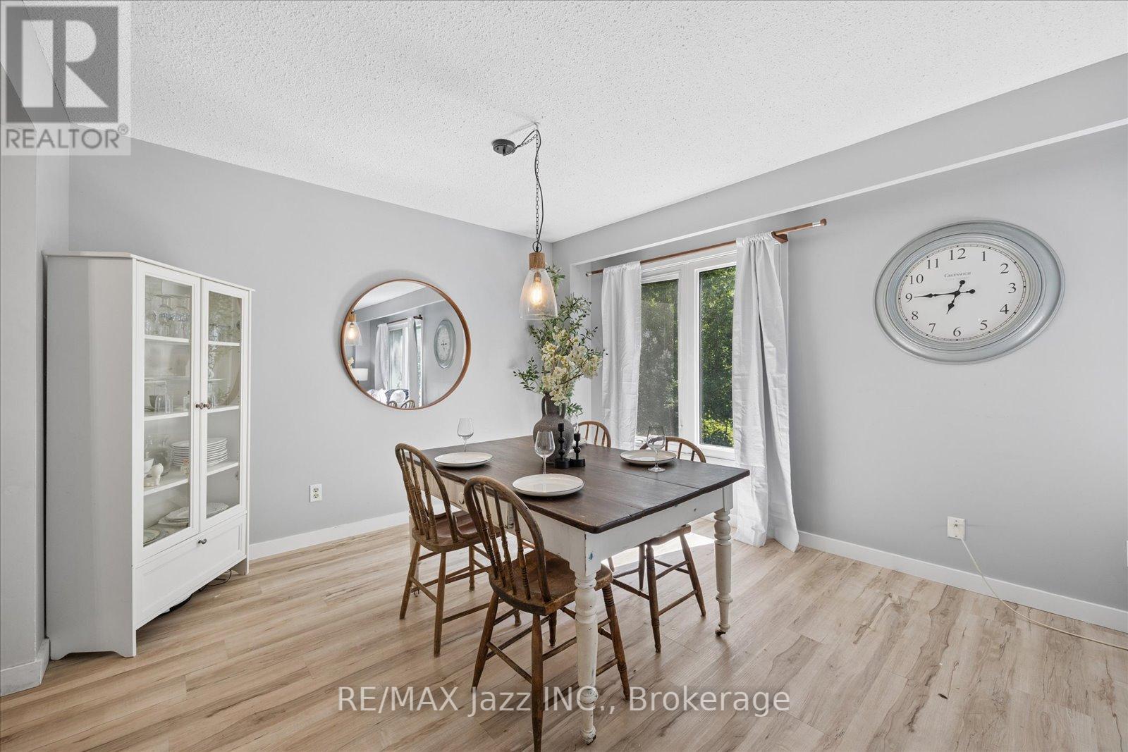 737 GREENOCH COURT - 13
