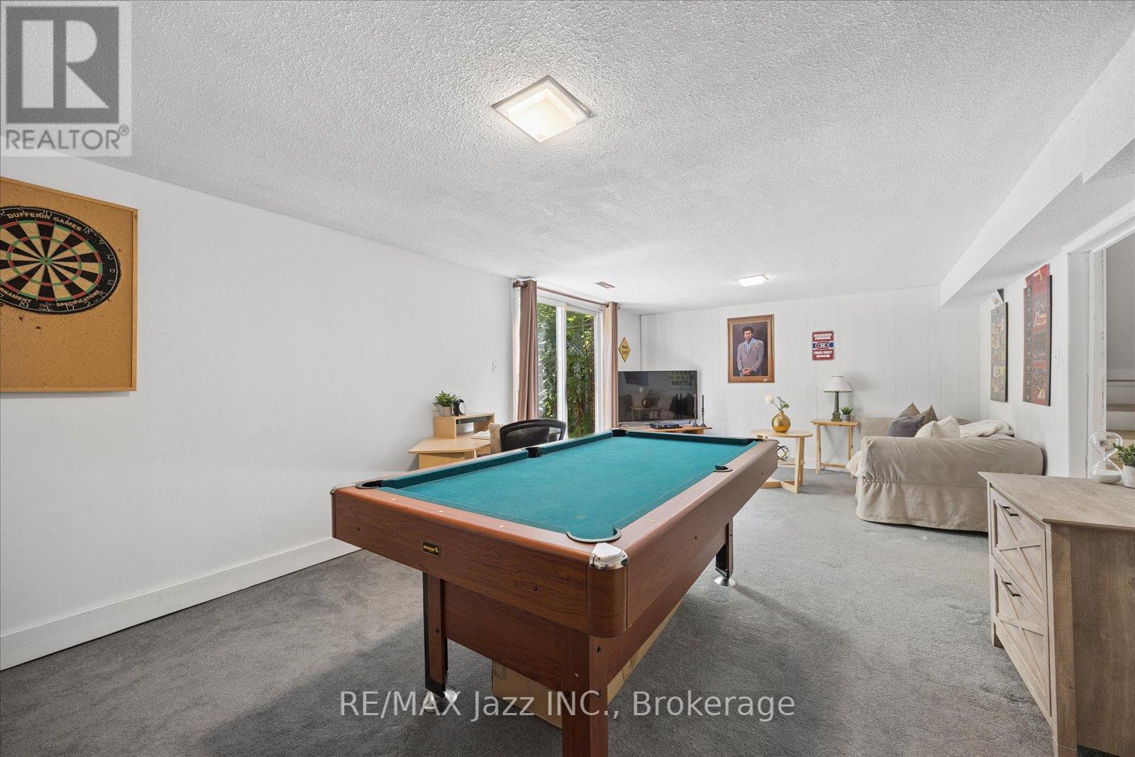 737 GREENOCH COURT - 21
