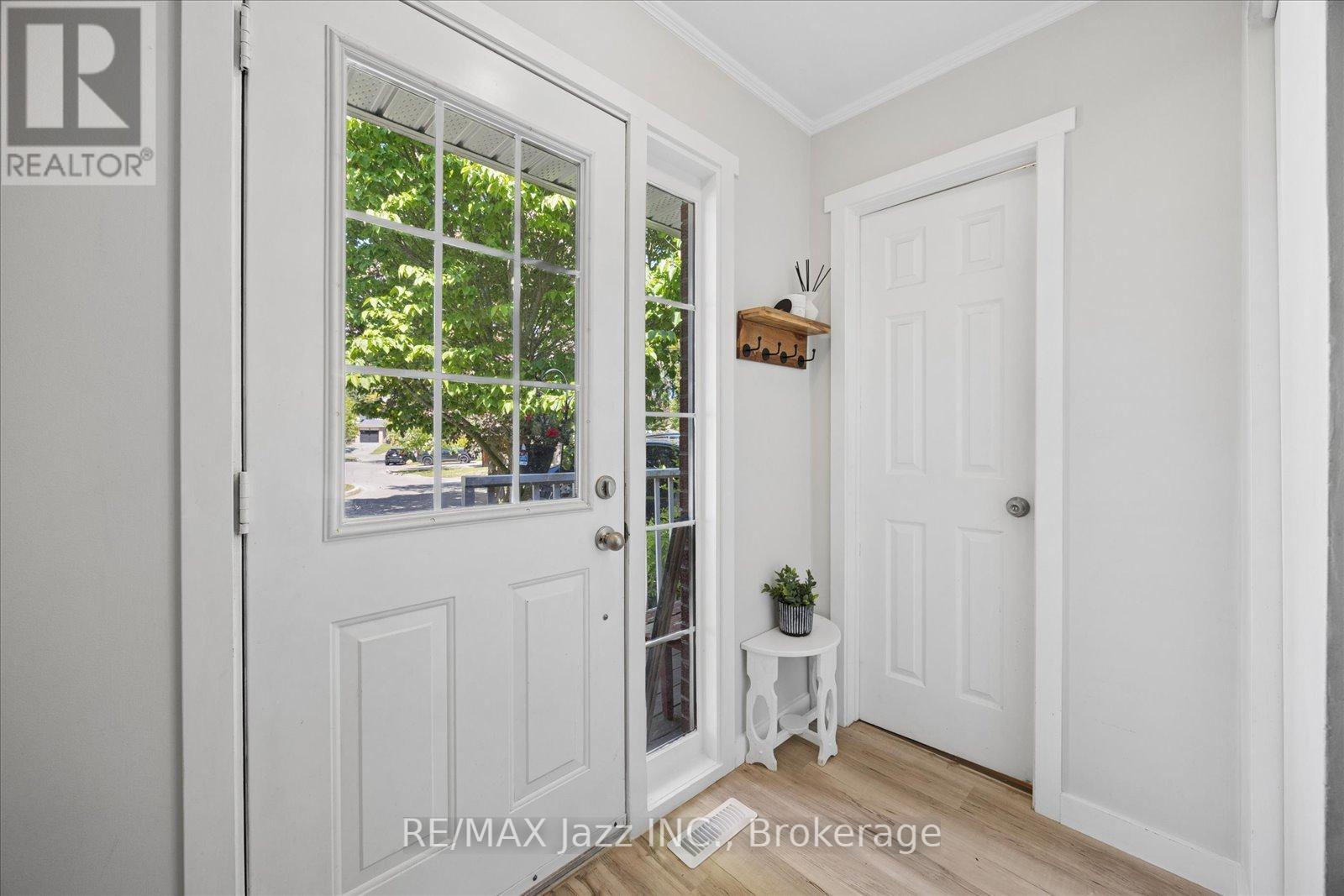 737 GREENOCH COURT - 5