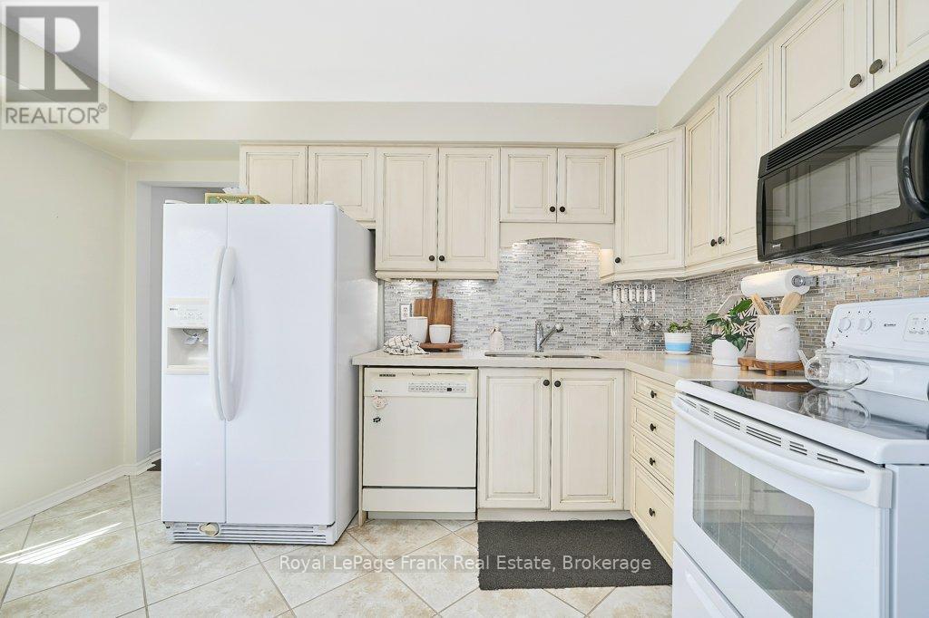 803 LINDEN COURT - 10