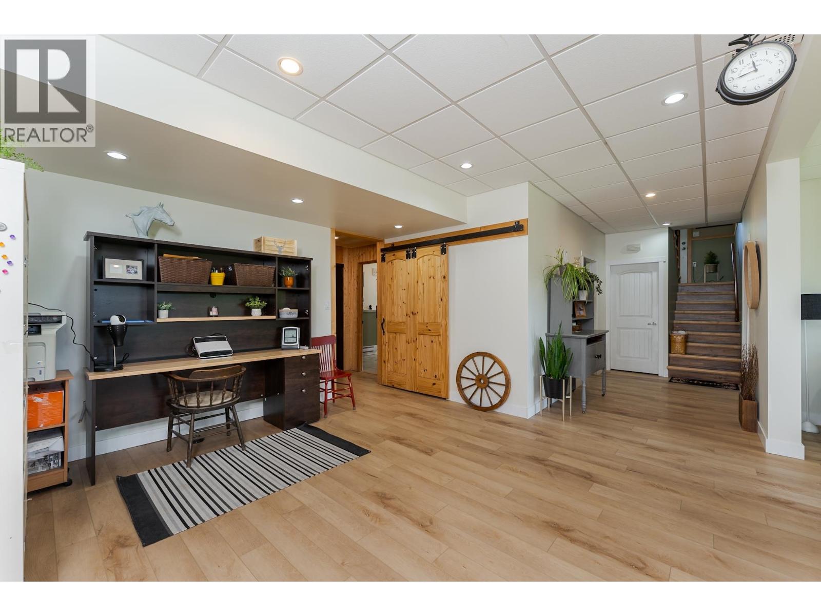 Dining room of 34380 CHIEF LAKE ROAD · Prince George, BC