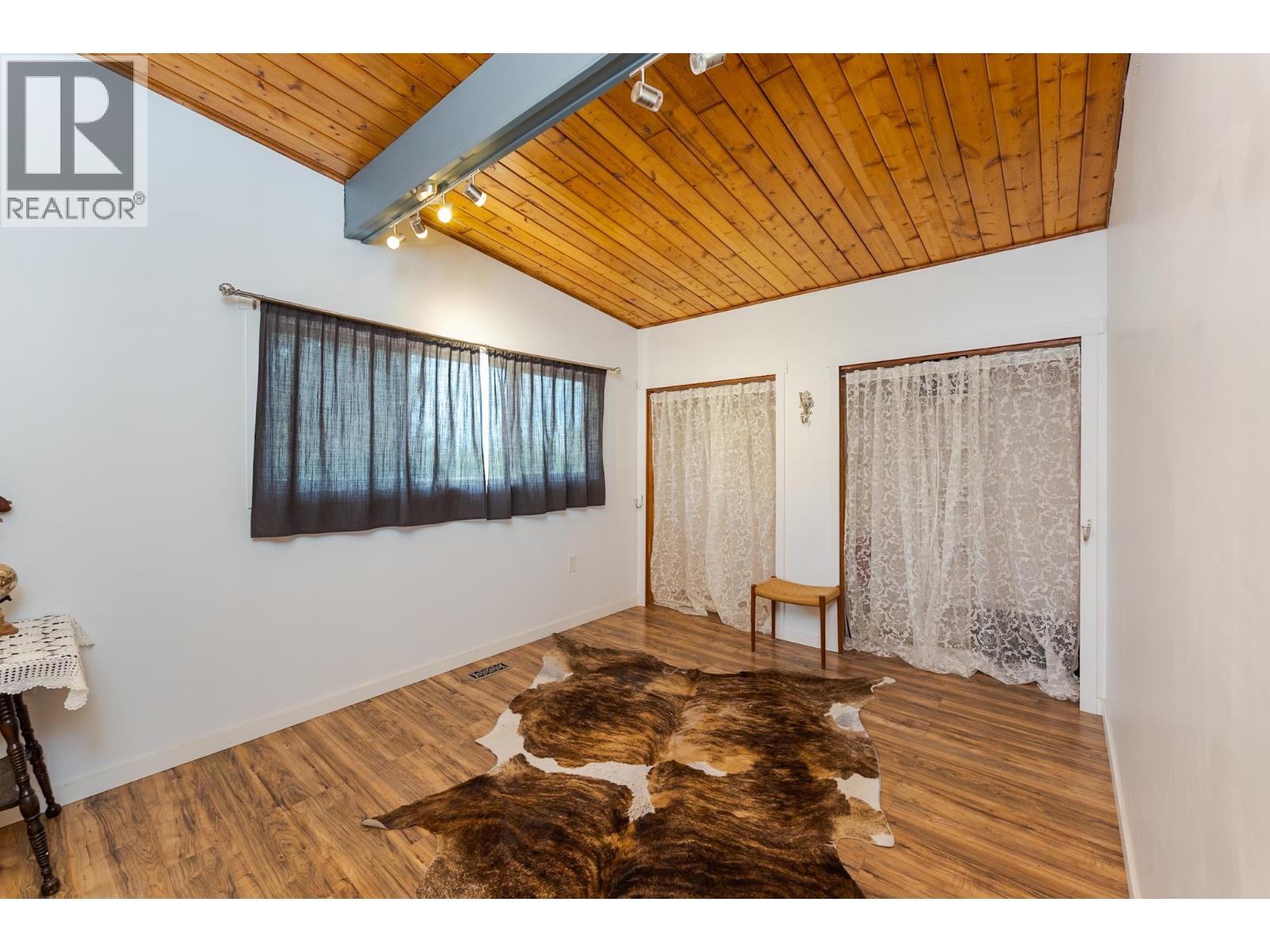 34380 CHIEF LAKE ROAD - 20