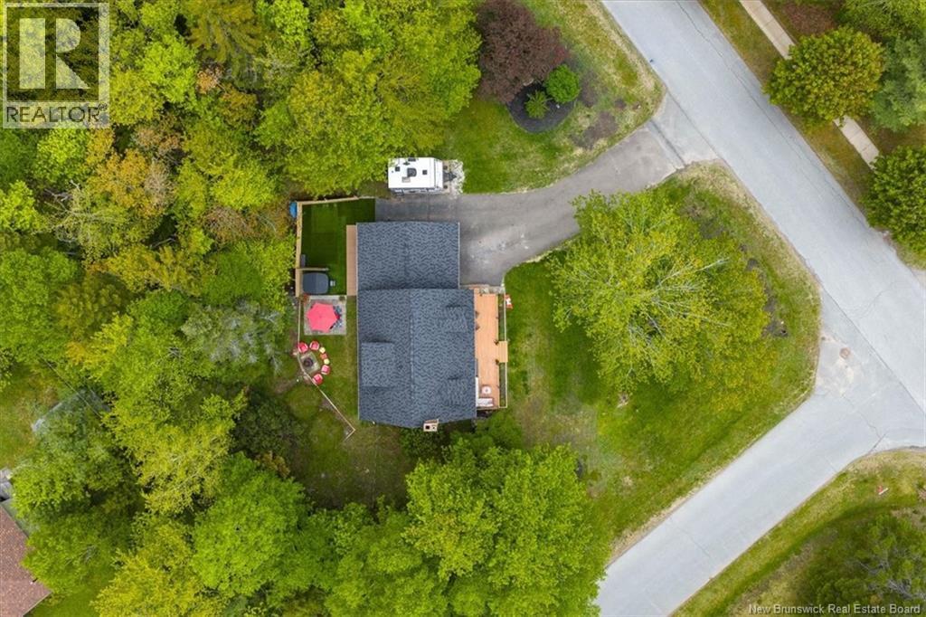 6 Crestwood Drive - 38