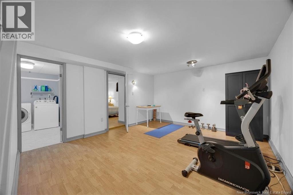 6 Crestwood Drive - 28