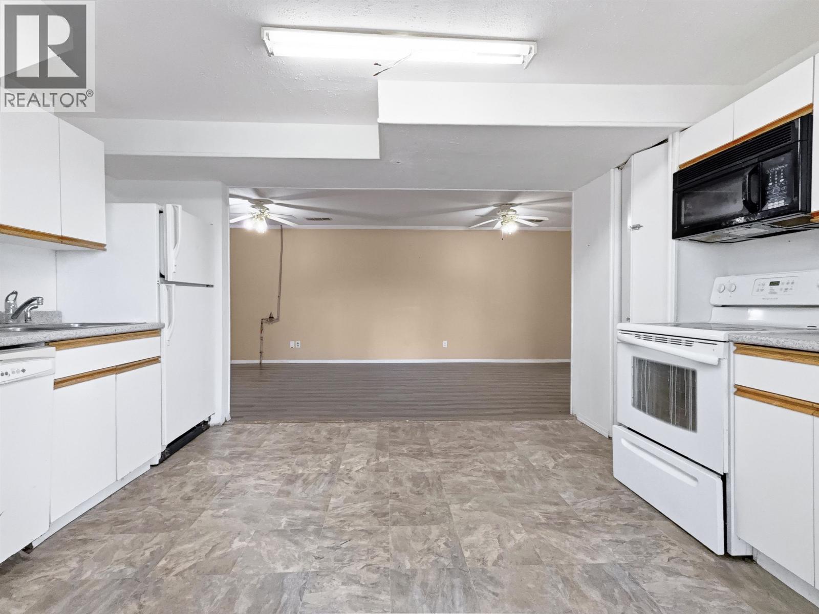 1215 12TH AVENUE - 13