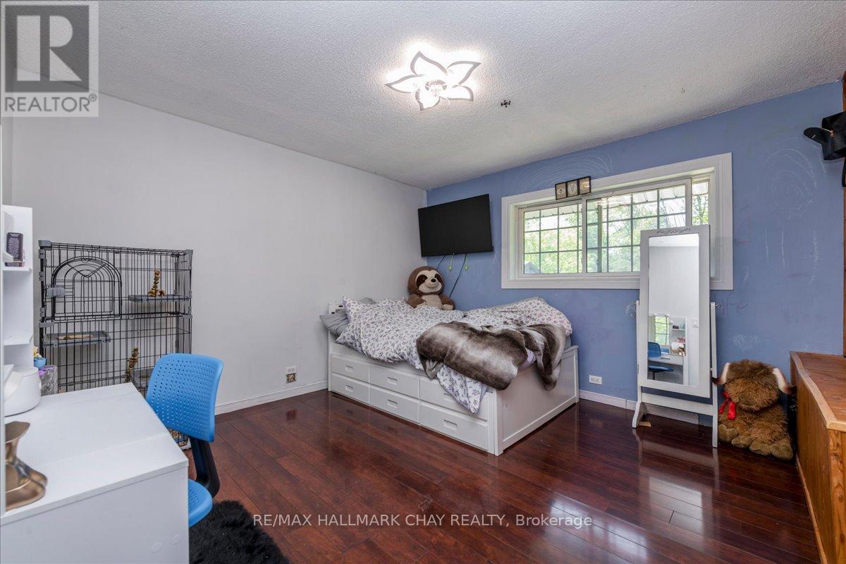 1805 ST JOHN'S ROAD - 13