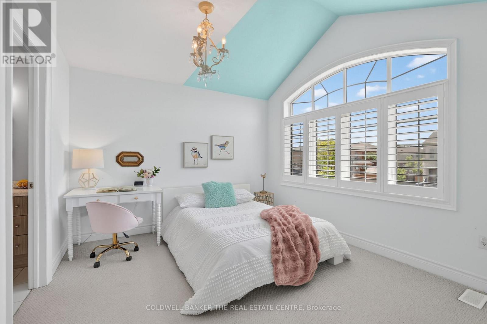 721 DILLMAN AVENUE - 22