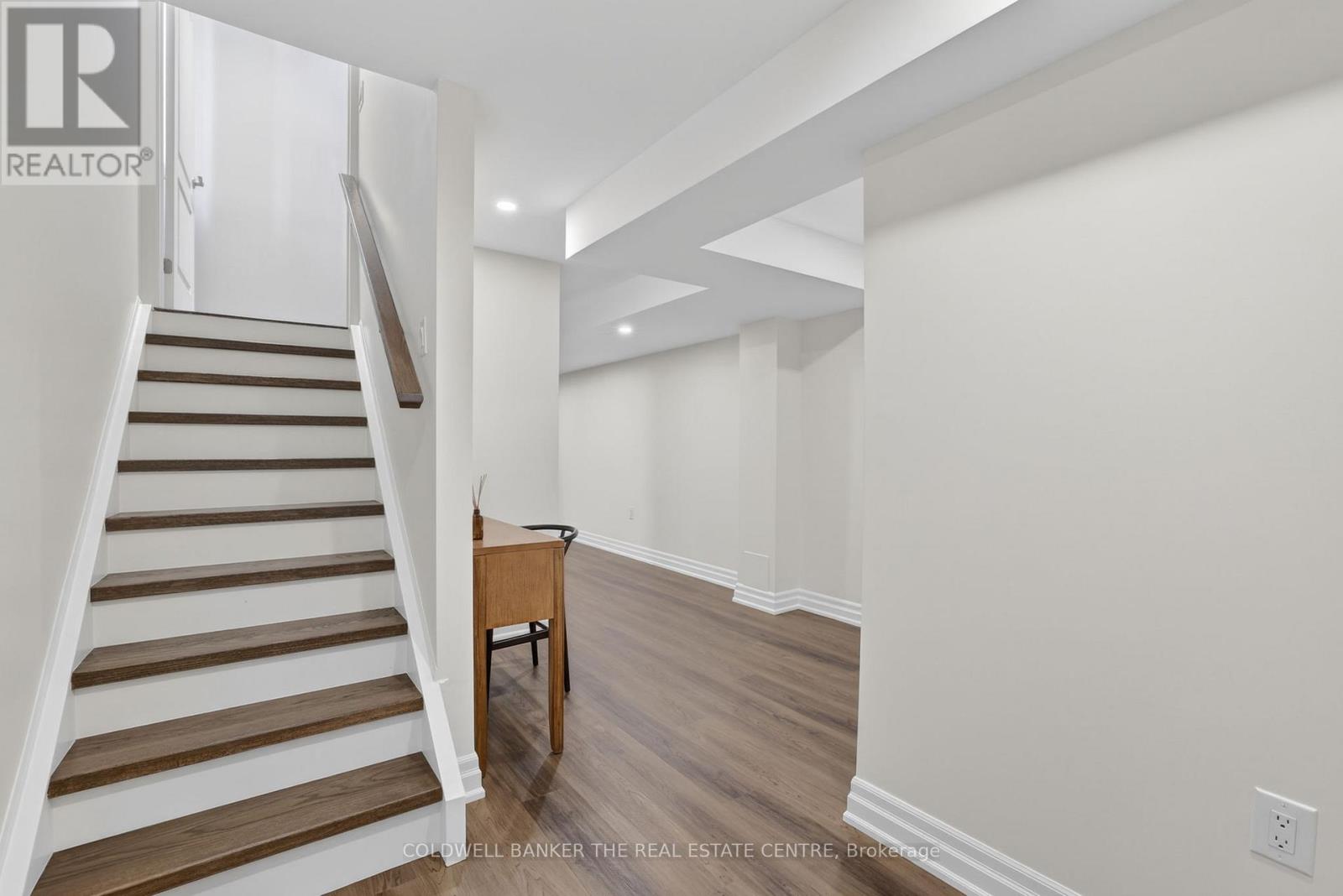 721 DILLMAN AVENUE - 26