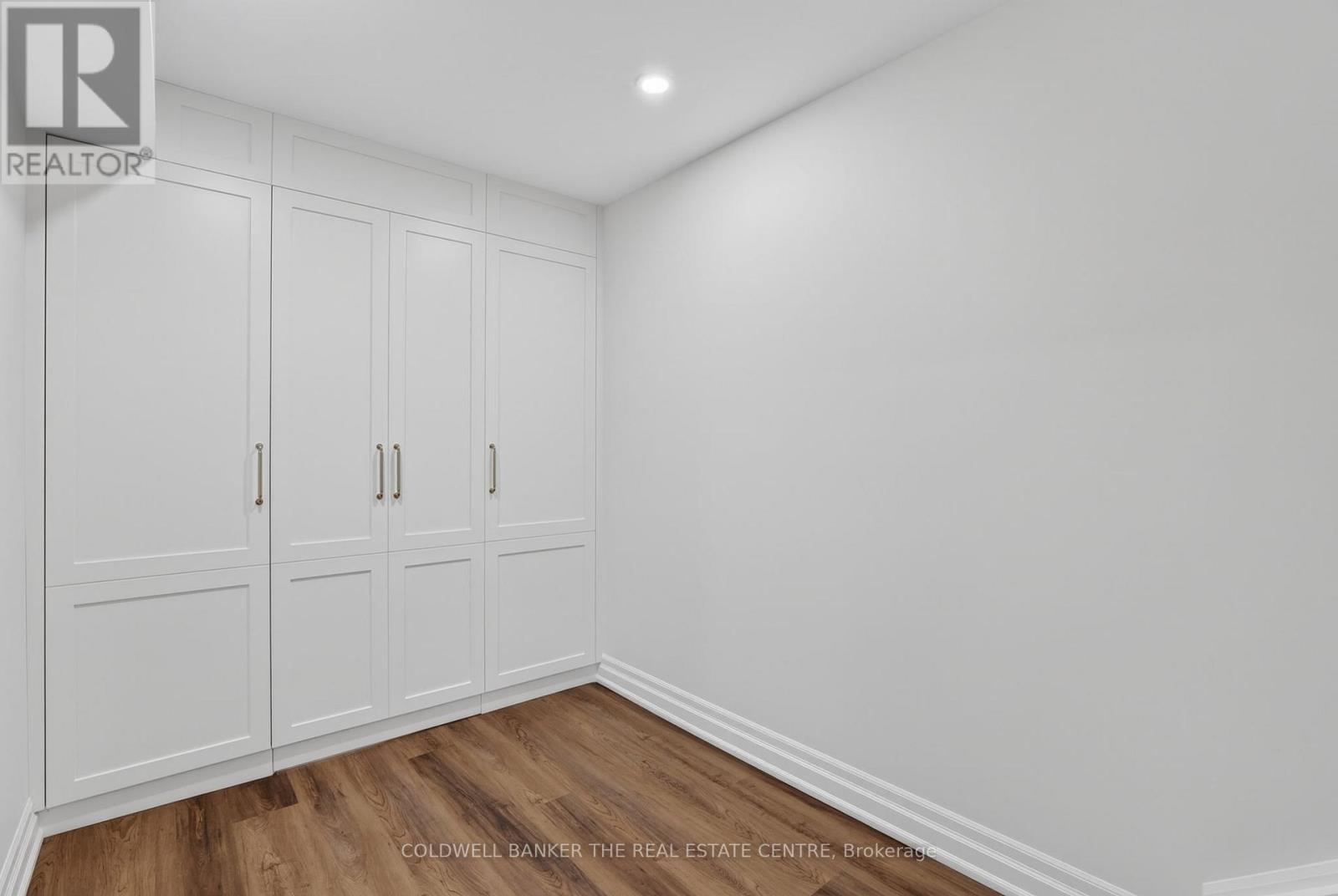 721 DILLMAN AVENUE - 27