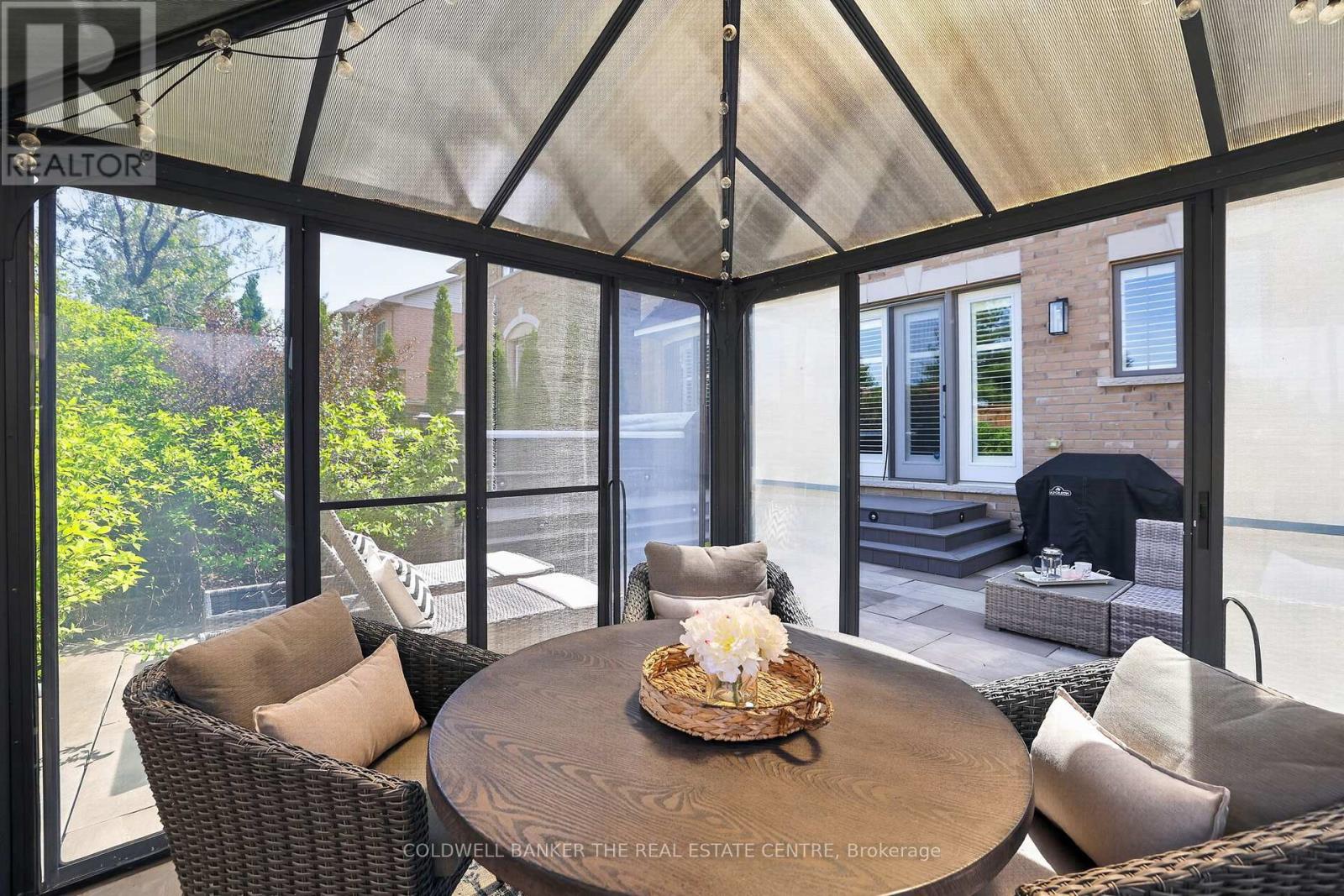 721 DILLMAN AVENUE - 38