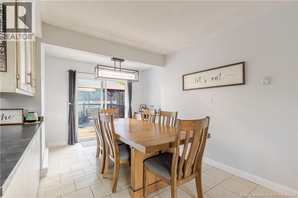 281 Canterbury Drive - 15