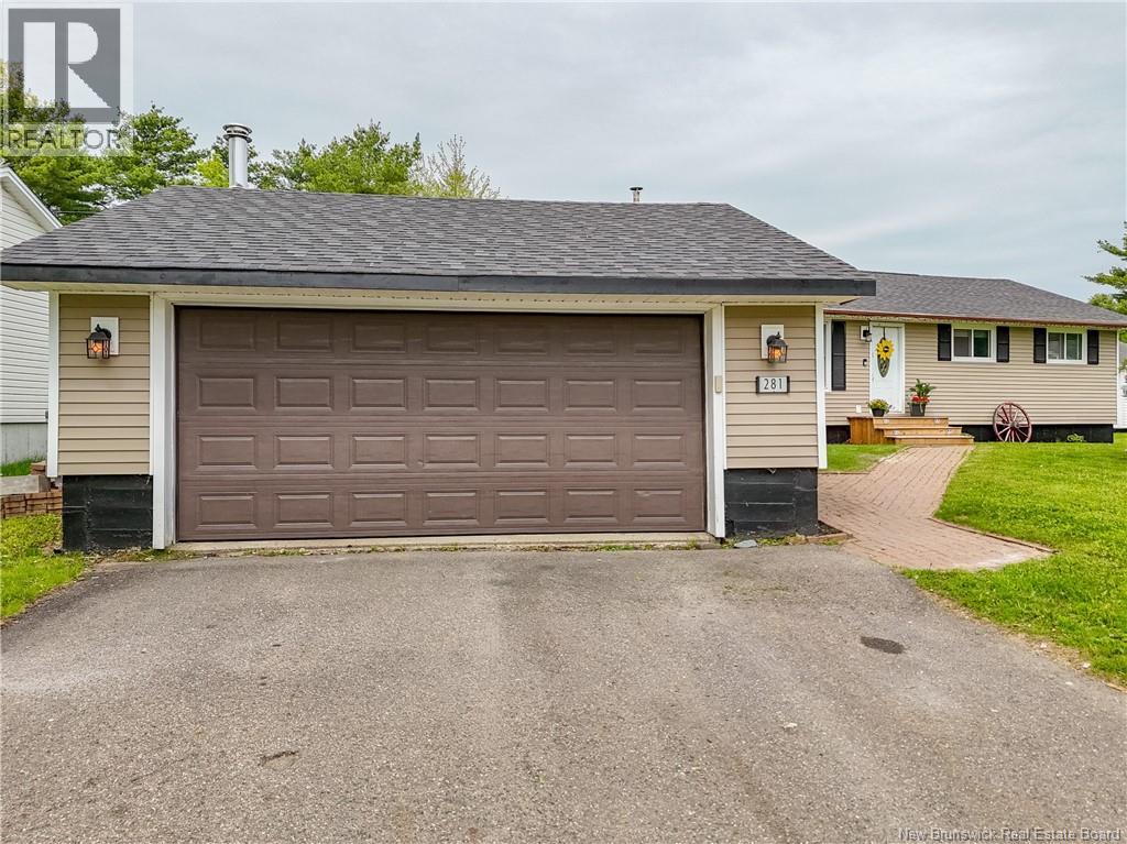 281 Canterbury Drive - Image 3