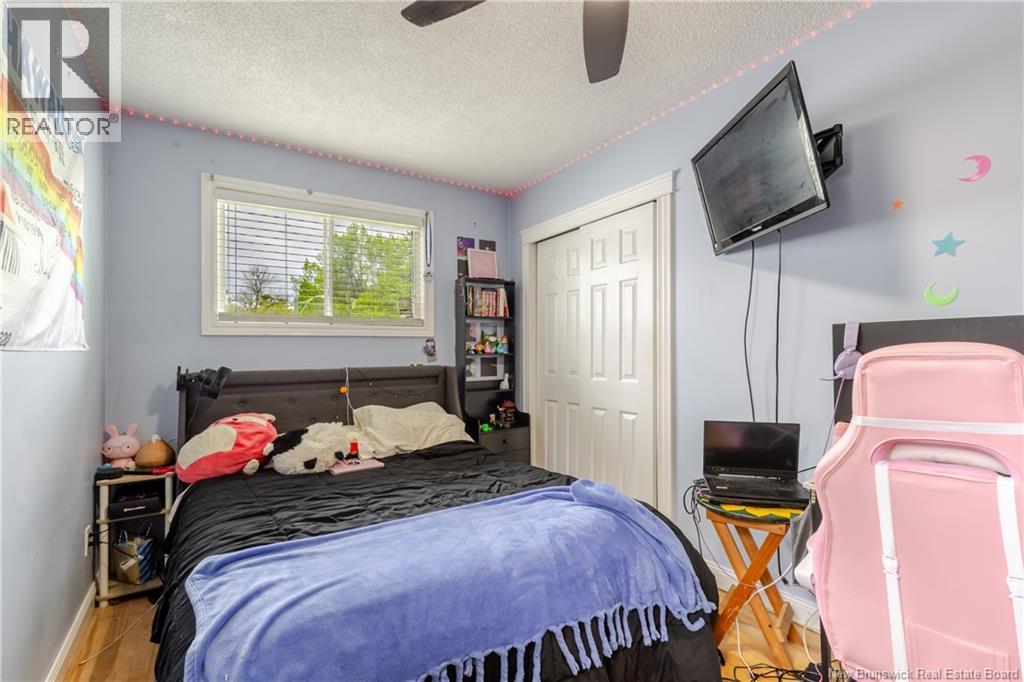 281 Canterbury Drive - 20
