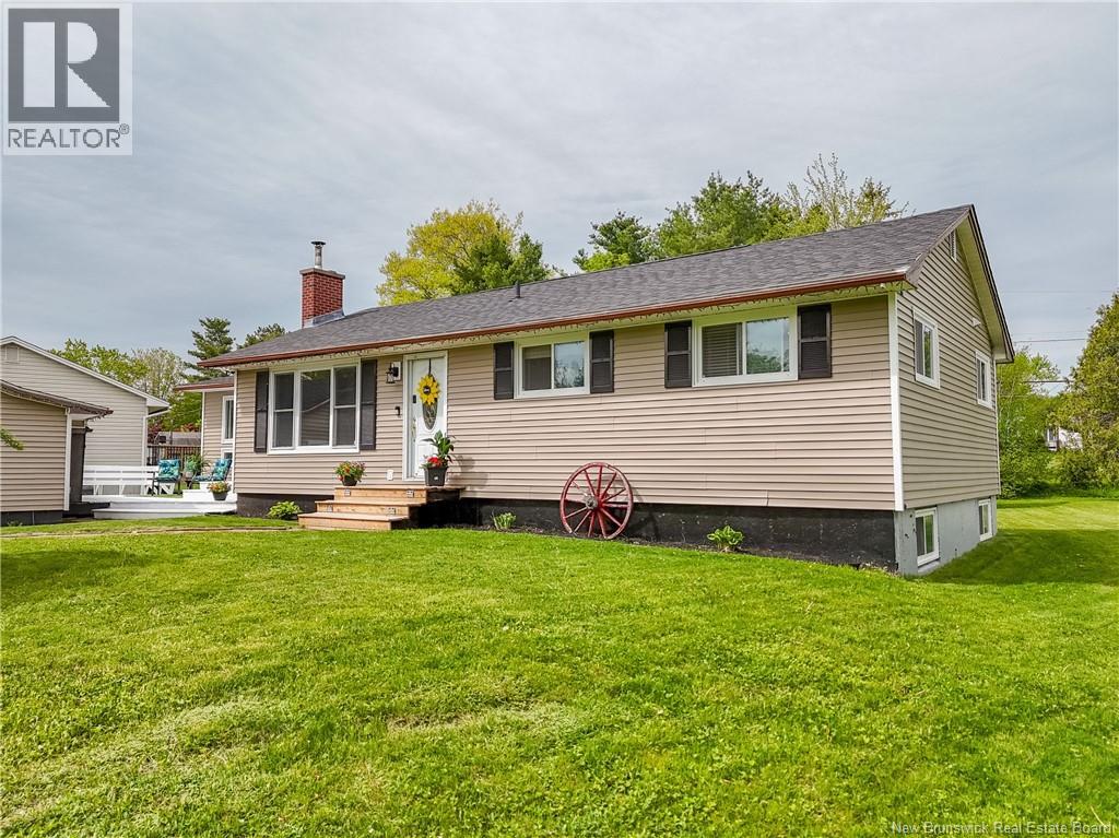 281 Canterbury Drive - Image 2