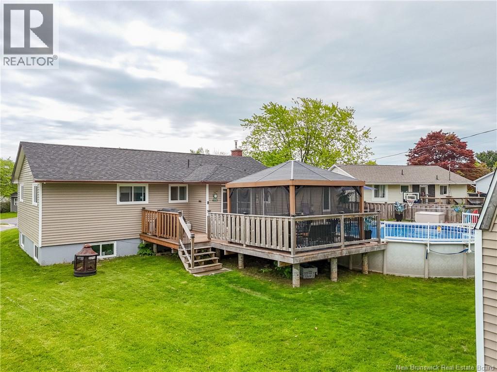 281 Canterbury Drive - 35