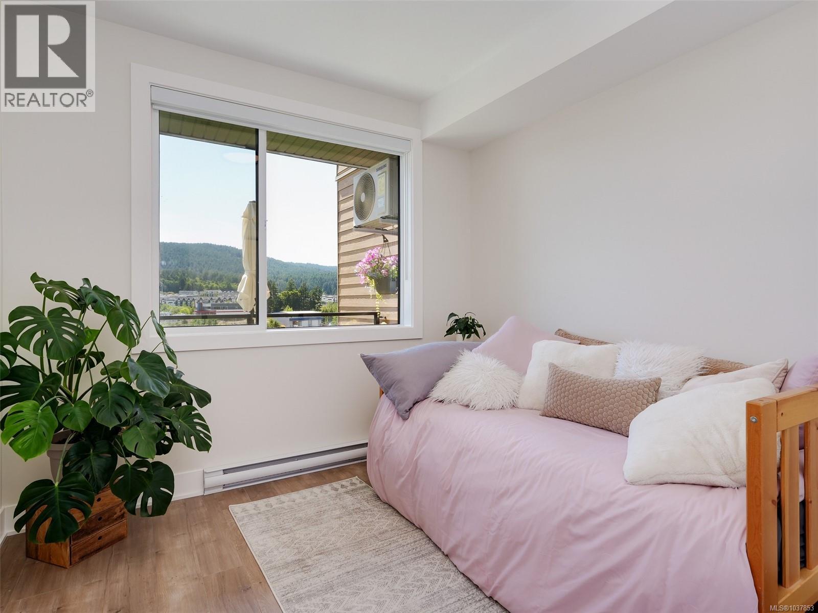 511 1361 Goldstream Avenue, Langford