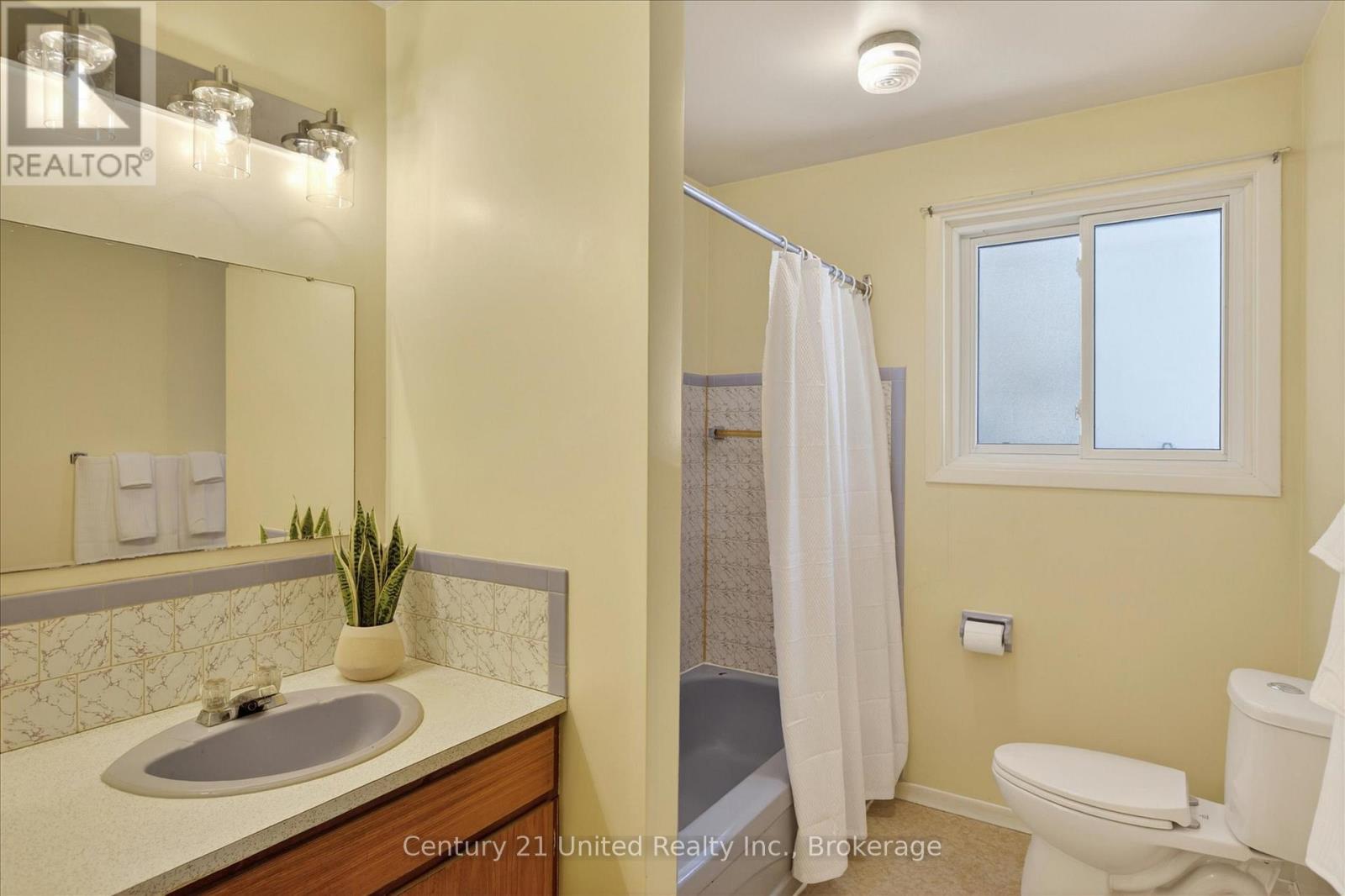 922 WIGHTMAN AVENUE - 17