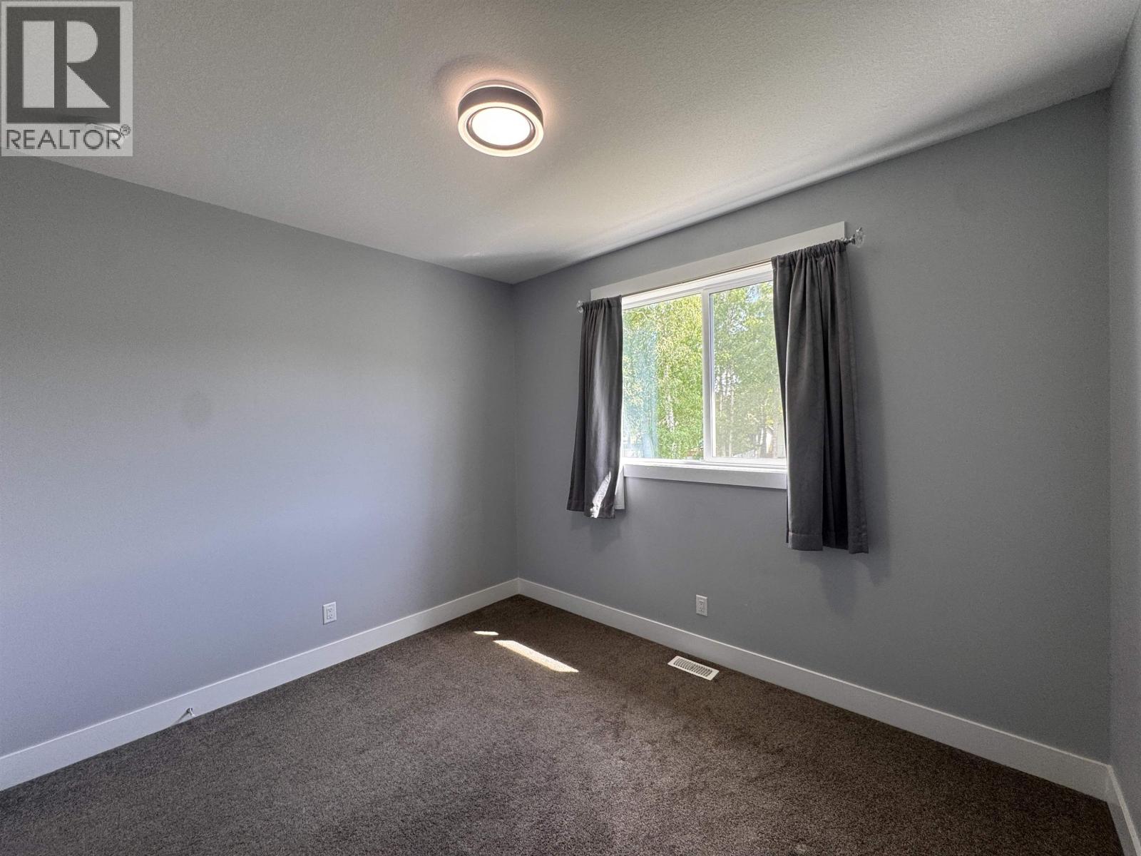 2983 ELLINGTON AVENUE - 23