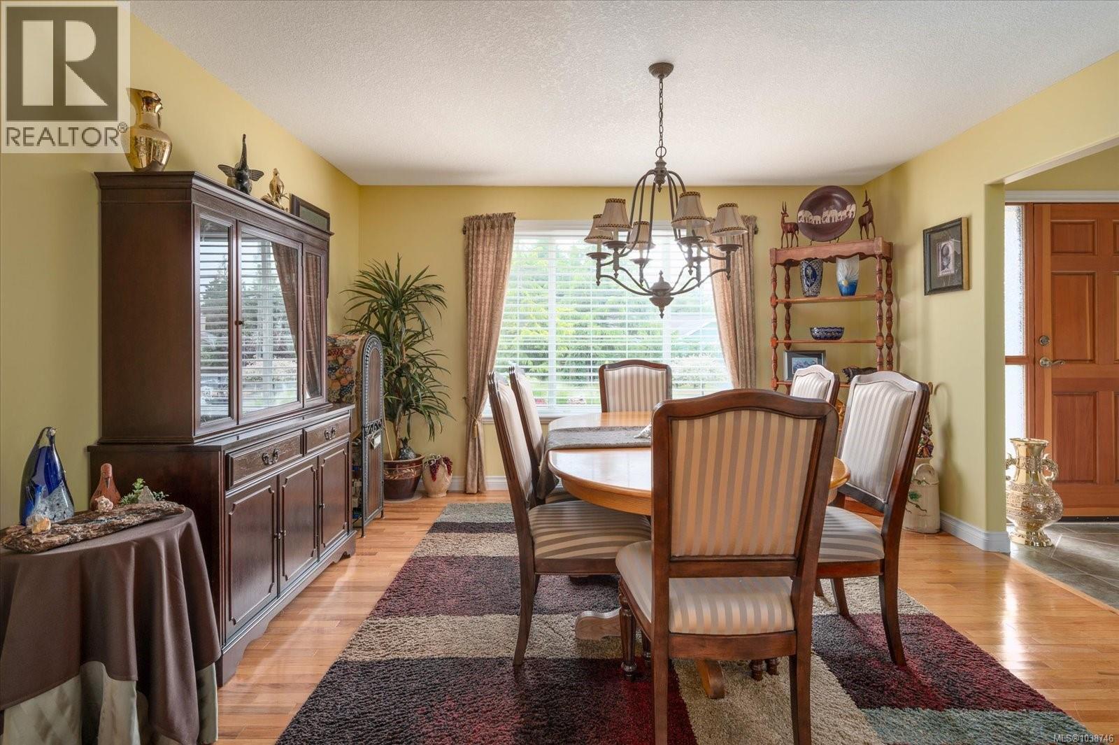 1182 Roberton Blvd - 9