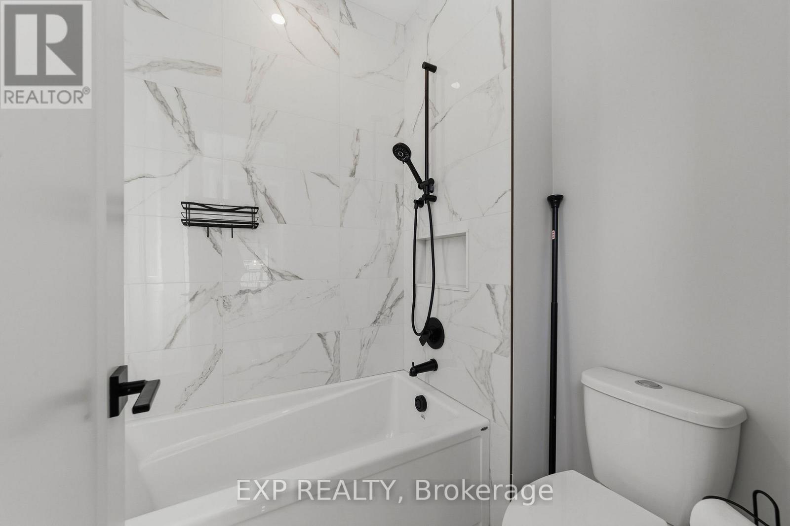 113 EDGEWATER BOULEVARD - Image 33