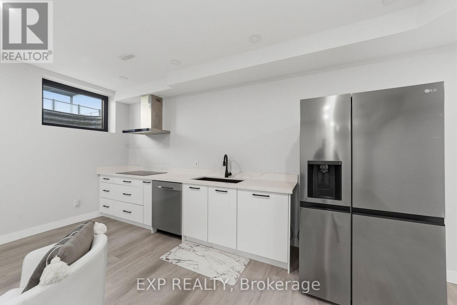 113 EDGEWATER BOULEVARD - Image 36