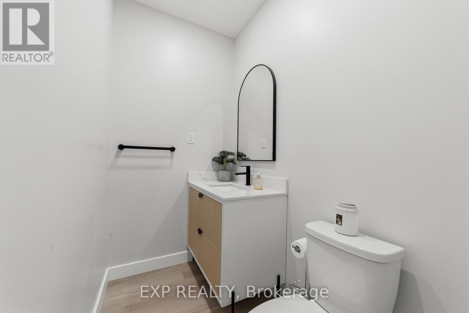 113 EDGEWATER BOULEVARD - Image 38