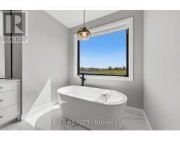 113 Edgewater Boulevard, Middlesex Centre, ON N0L1R0 Photo 28