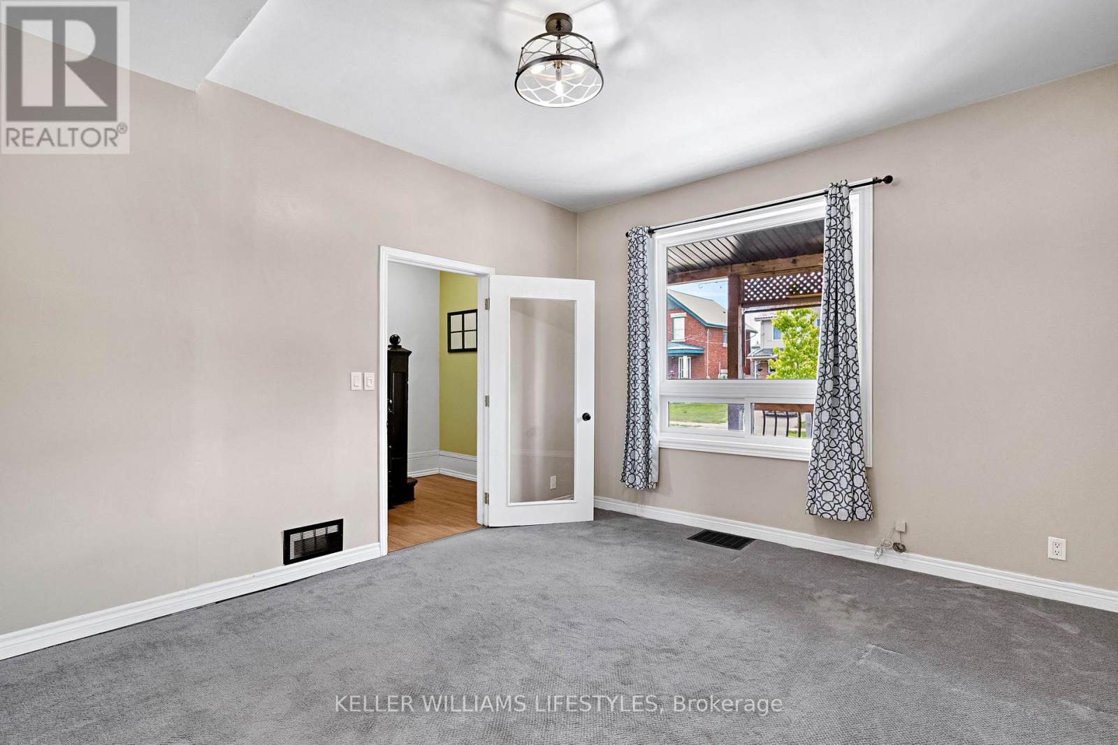 36 MAJOR STREET - 19