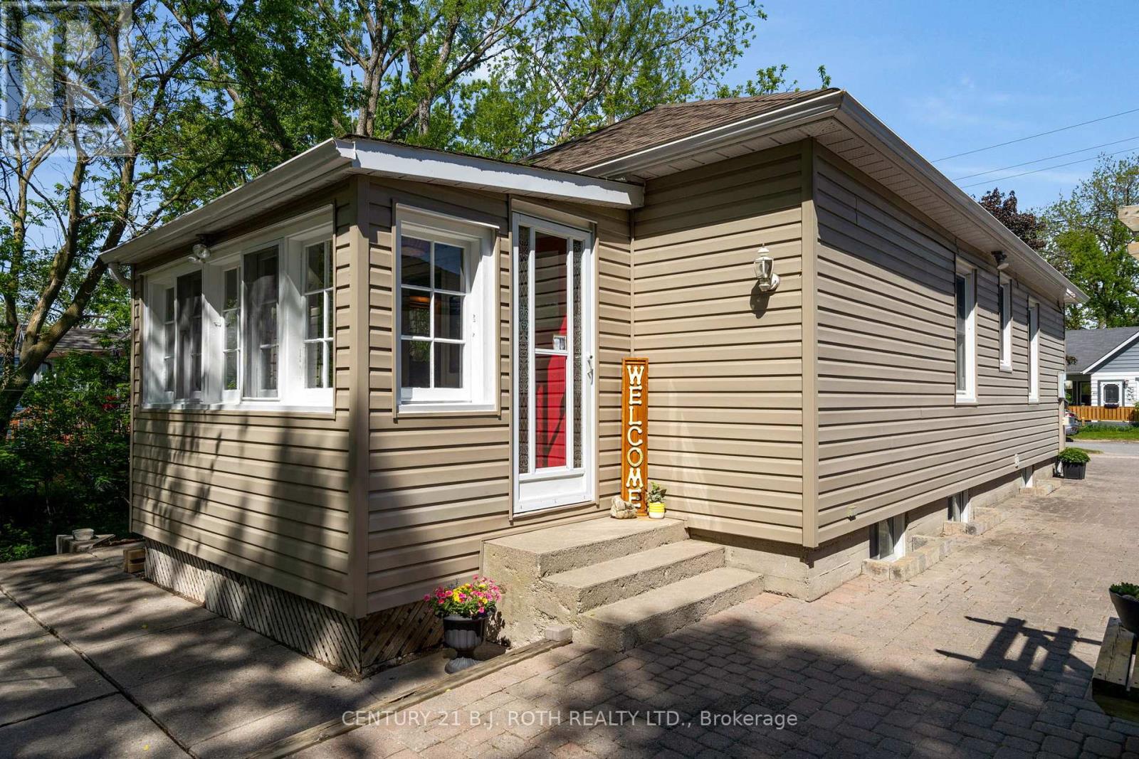 51 HENRY STREET - 26