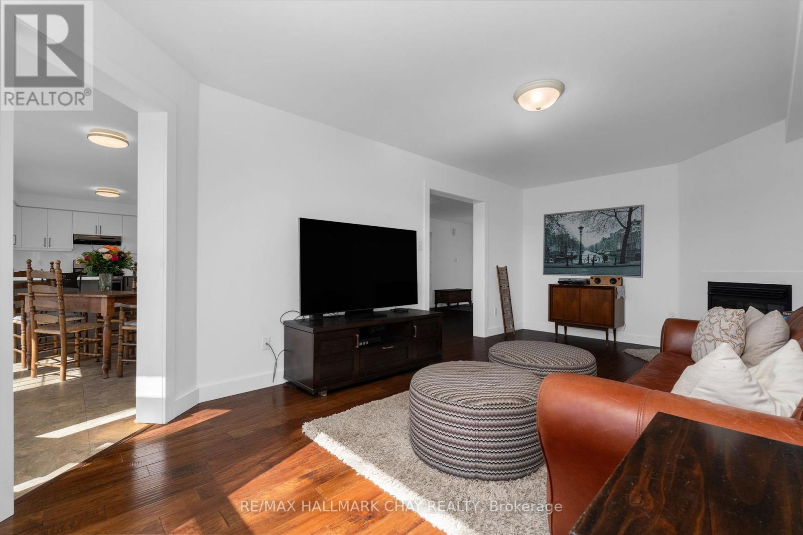 63 NORTHVIEW CRESCENT - 14