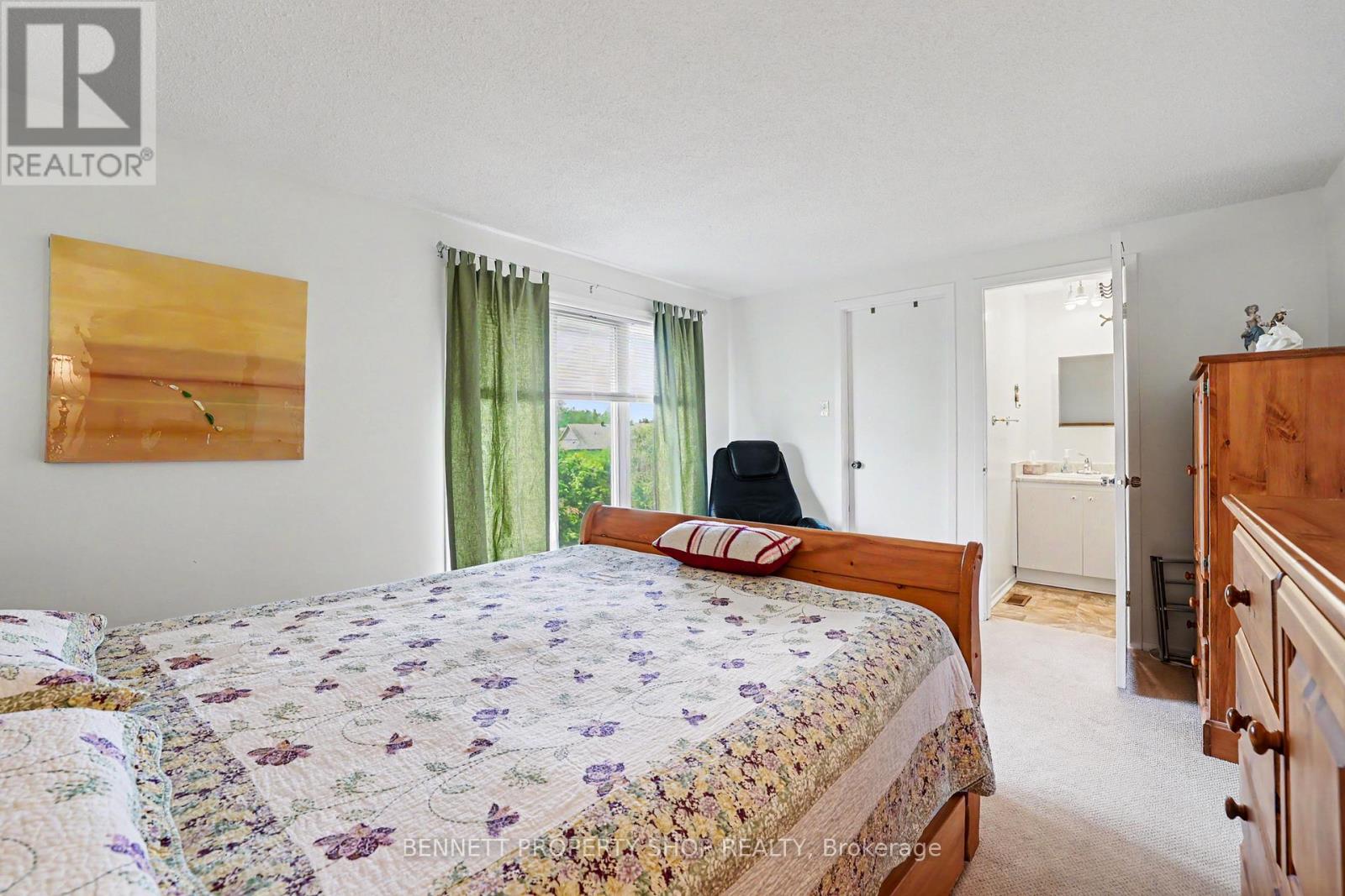 #61 3205 UPLANDS DRIVE - 11