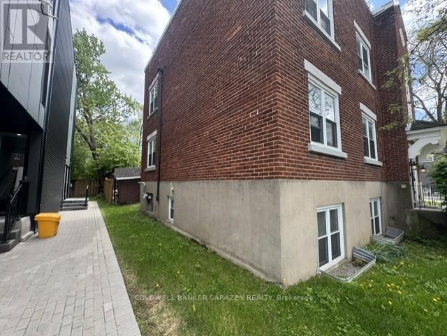 314 SOMERSET STREET E - 4