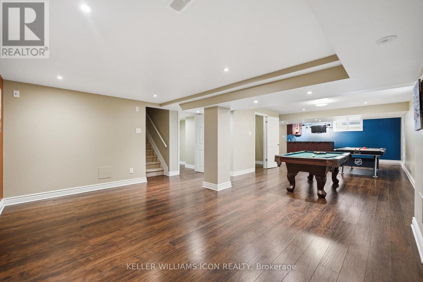 246 MADHU CRESCENT - 32